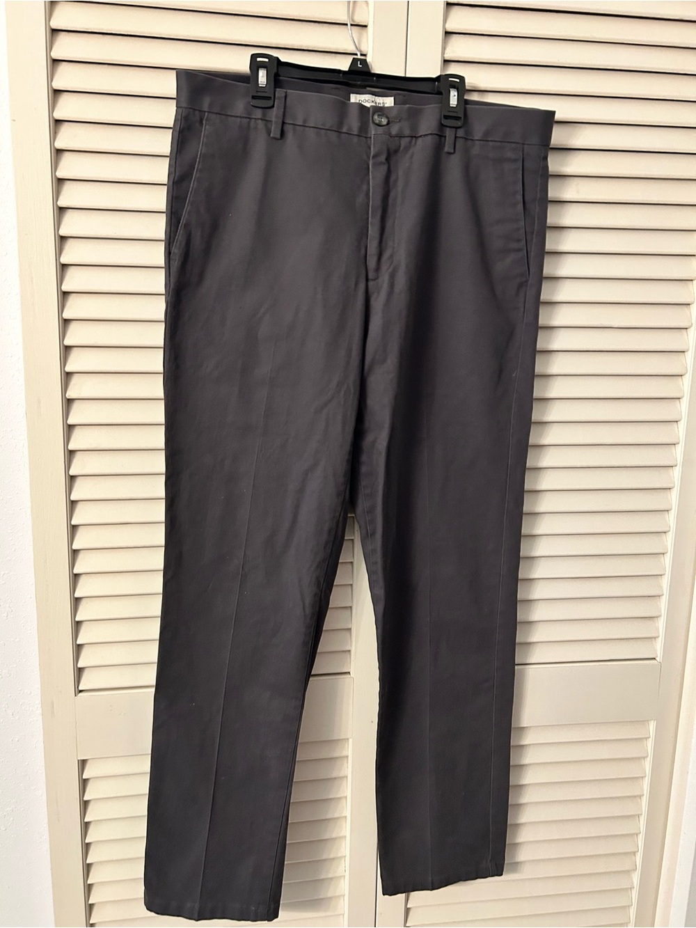 Dockers Men's Straight-Leg Dress Pants in Charcoal Gray